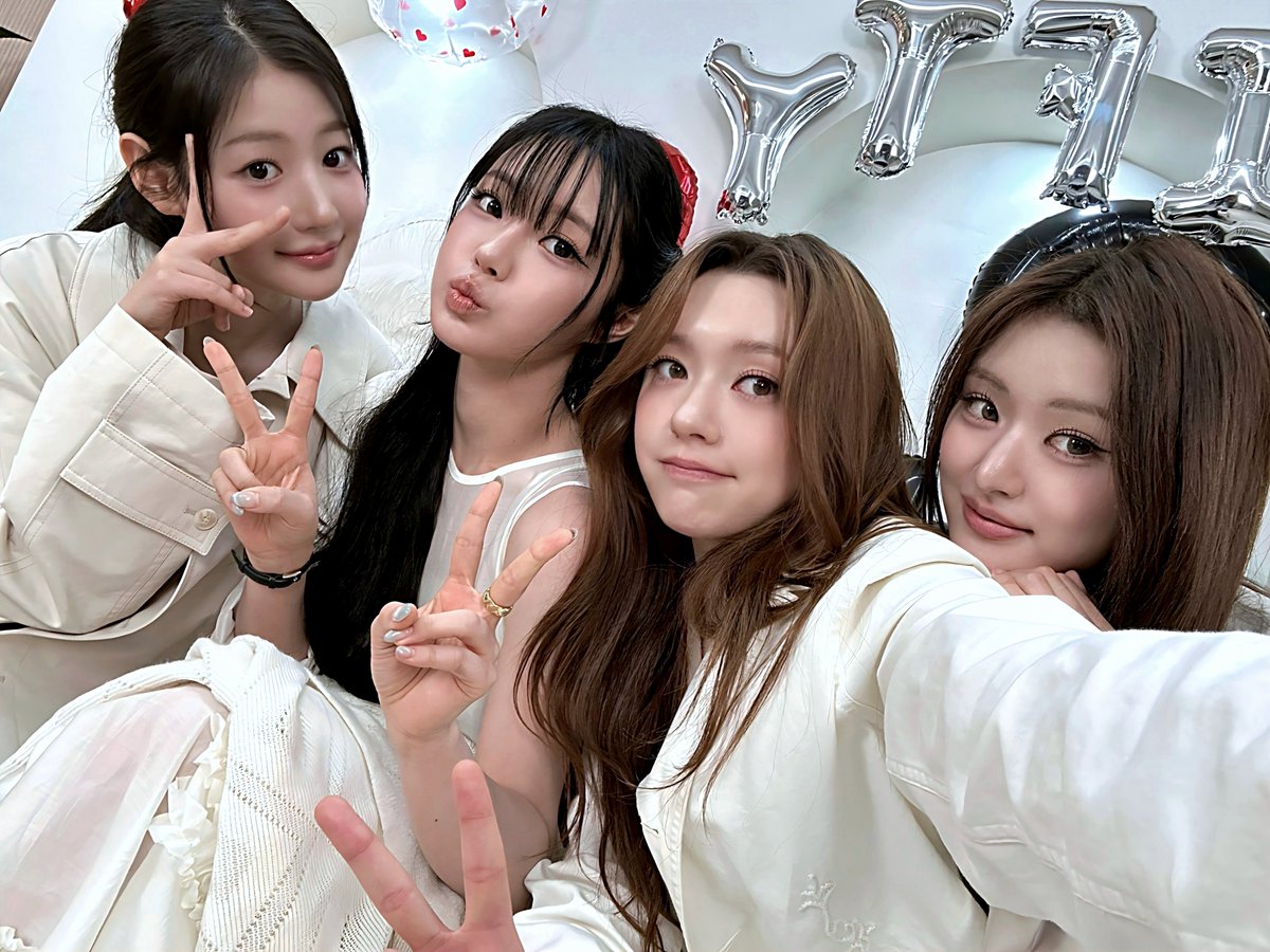 tweny5020's tweet photo. [📸] 260920 YouTube Live &amp; 2주년 콘텐츠 완료✨

🎉HAPPY FIFTY FIFTY 2ND ANNIVERSARY🎉

#4k #FIFTYFIFTY #피프티피프티 
#FIFTYFIFTY_2nd_Anniversary https://t.co/eB89njFTr0