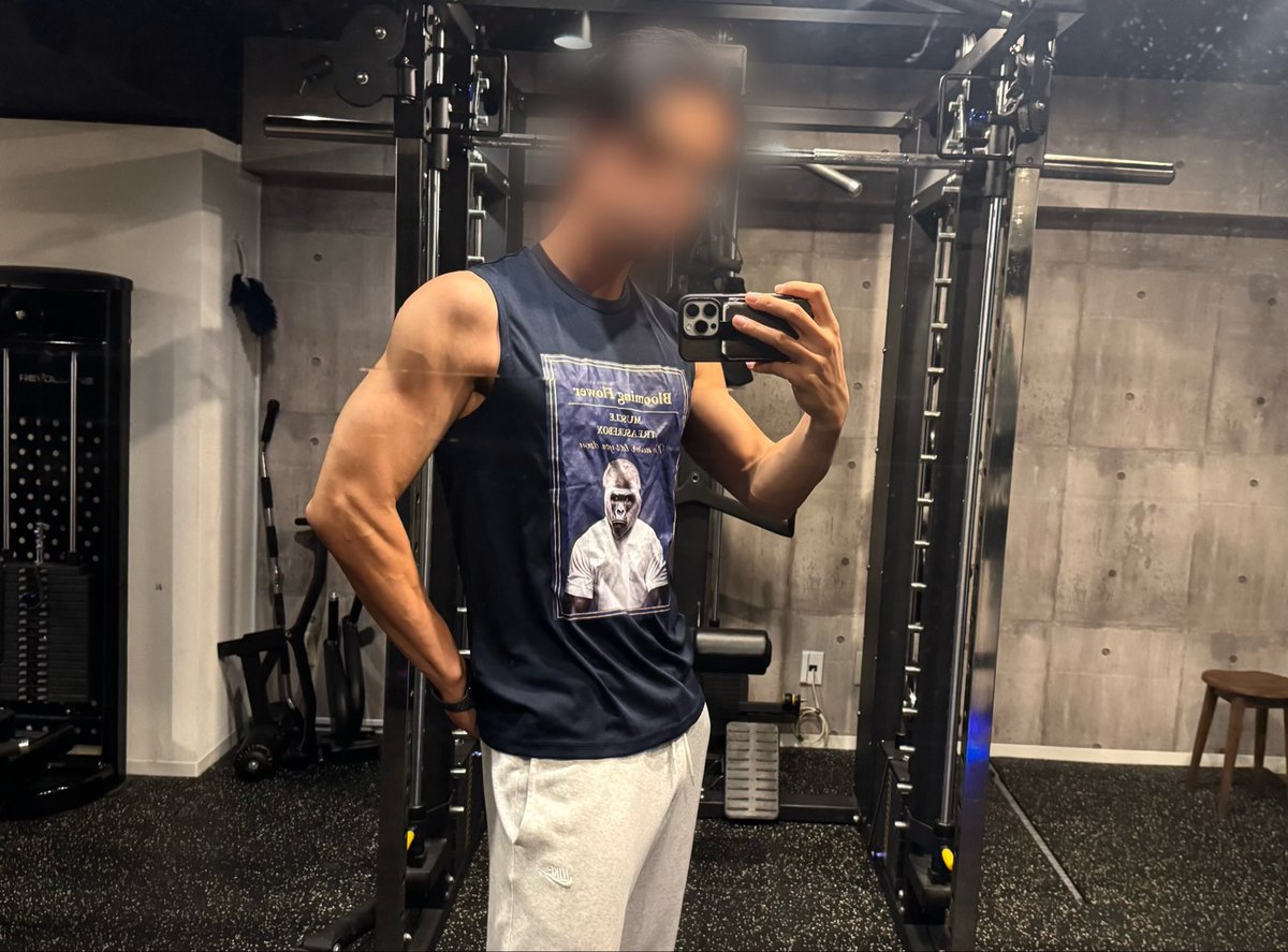 Bf2Shun15566's tweet photo. スイーツで栄養補給したので、
仕事終わりのトレーニングスタートです。

先日のキャスでも告知しましたが、
来月より隔週で毎週月曜日22時〜個人キャス配信します。
初回は来週5日のこの時間ですのでお時間ある方は是非🙂‍↕️ https://t.co/ExYJvzvixQ