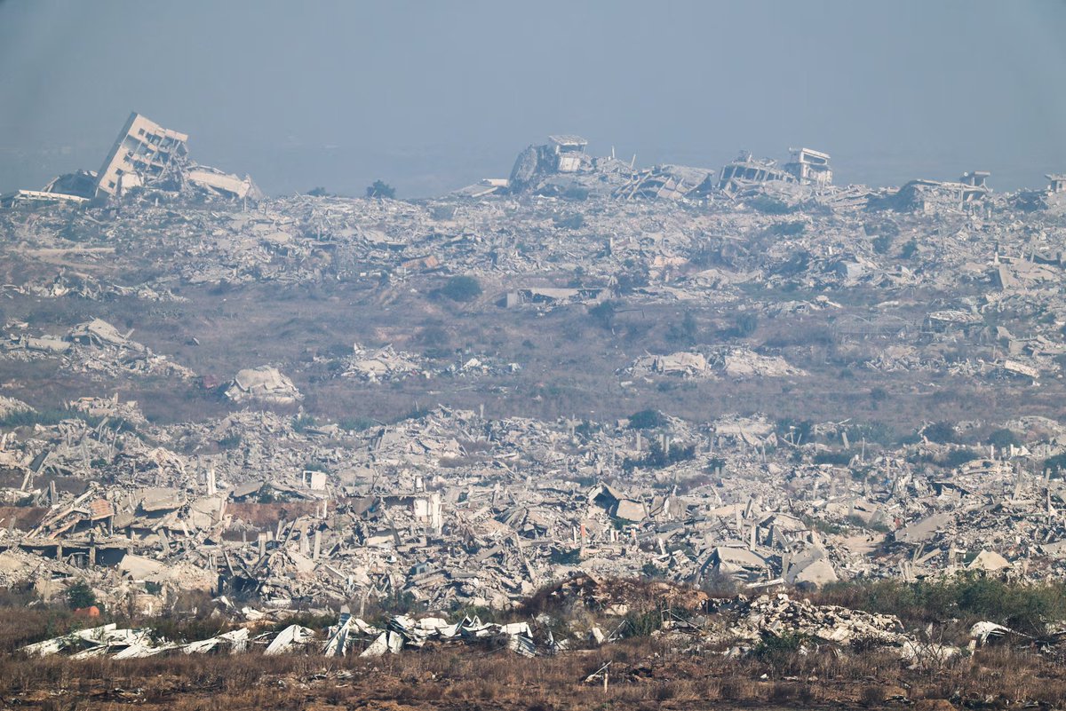 GeopolPt's tweet photo. 🇺🇳🇵🇸🇮🇱 Ao fim de três anos, as Nações Unidas anunciaram oficialmente que a Faixa de Gaza constitui uma zona de genocídio, confirmando que Israel está atacando deliberadamente crianças e bebés. https://t.co/hquNiRsLfb