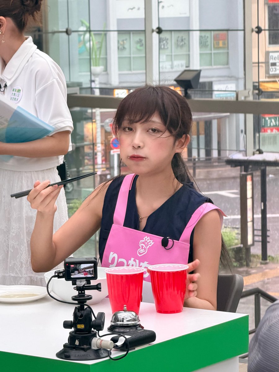 ricca_ogui's tweet photo. 最強大食い王2026 秋👑🍚
＠7oogui 

見ていただきありがとうございました❣️
空芯菜とライス面白かった🤣🤣
ニンニク効いてて美味しかったよ🧄　　

途中あごが疲れてきた私を添えて…笑

#りっかちゃん
#大食い王
#テレ東 https://t.co/x0QRezt51L