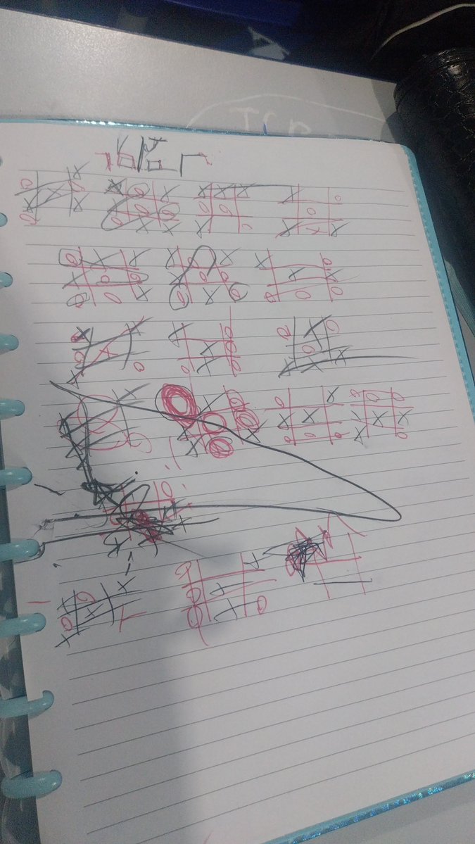 Jayke_jayjay's tweet photo. Um dia normal entre mim e meu amigo (obs: eu sou o lápis preto e ele o vermelho) https://t.co/g6yRRnC1n3