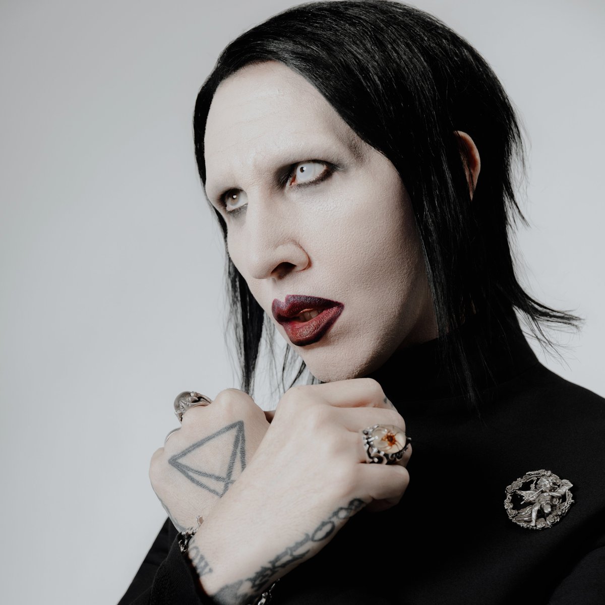 RapMais's tweet photo. 🤯 THE TOWN 2027 ANUNCIA SLIPKNOT E MARILYN MANSON PARA A MESMA NOITE EM SÃO PAULO

Slipknot será o headliner do Skyline no dia 4 de setembro e escolheu o festival para fazer sua única apresentação no Brasil durante a nova turnê mundial. https://t.co/9b0s7A3d26
