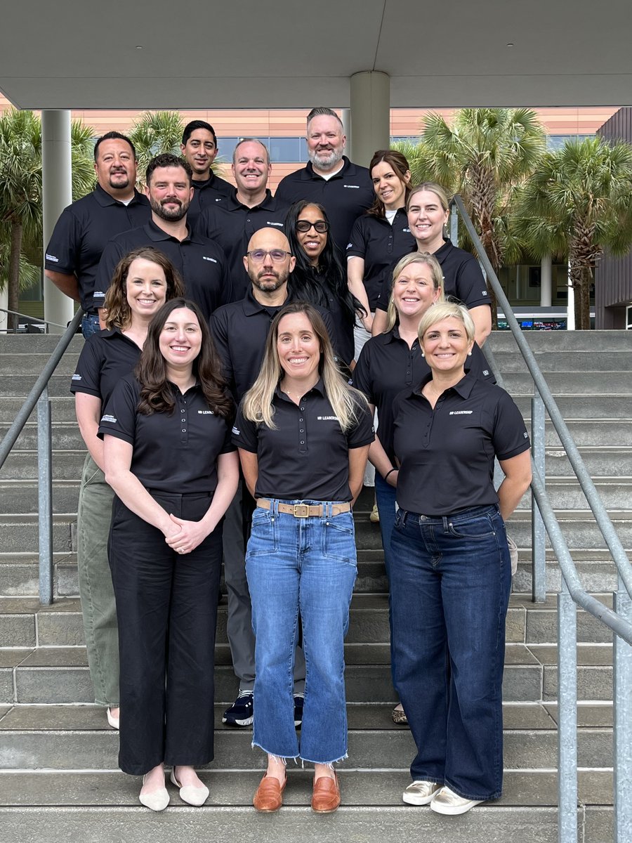 Moore_ExecEd's tweet photo. We hosted guests from Abbvie, Caterpillar and UPS for the Fall 2026 HR Leadership program last week! Participants left with the tools to become organizational leaders and help drive business success. Thanks to the program lead, Anthony Nyberg, and all the faculty and coaches! https://t.co/jeb9VKLwpq
