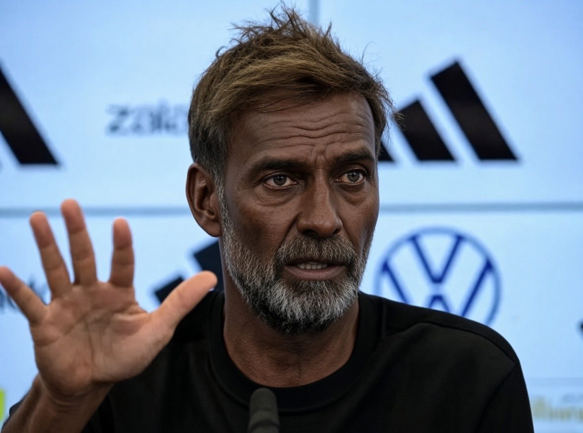 AmmarAtaiwi's tweet photo. كميه عنصريه غير طبيعيه في التايم الالماني عن خساره منتخبهم أمس أمام اليونان مثلا 
المنتخب هذا إفريقي لا يمثلنا 
ألمانيا لم تخسر بل إفريقيا من خسرت
كلوب اليساري 
كلوب لديه اسنان بيض اكثر من لاعبيه 
لم نشعر بالنشيد الوطني وا��كاميرا تستعرض لاعبينا الافارقه 
وهذه عينه من بعض الصور https://t.co/dDvdPFhT7V
