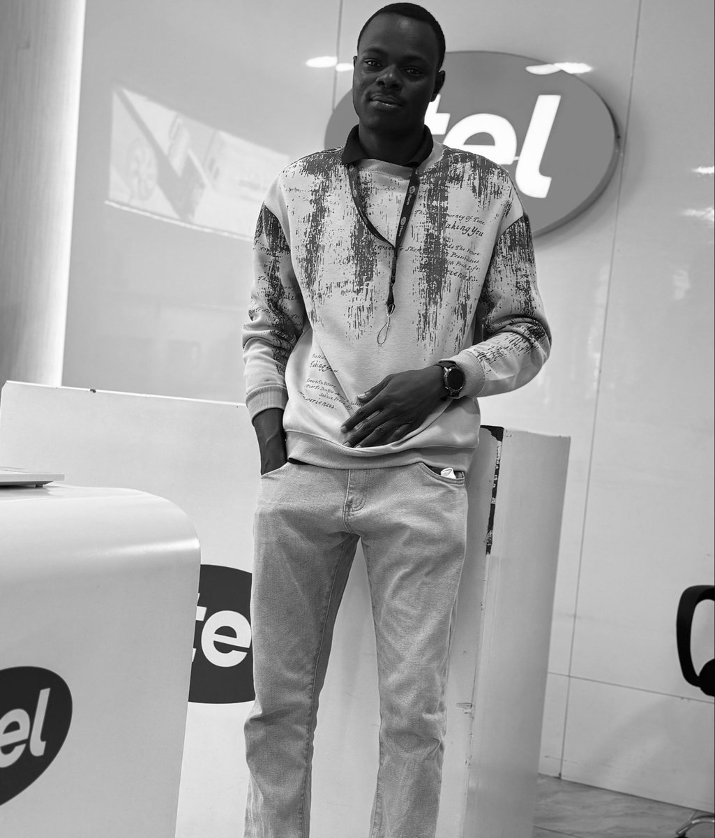 Olutunde0147's tweet photo. May this new #week favour us all 🙇‍♂️➕ https://t.co/8upvz9VtOy