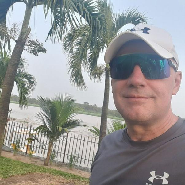 BoussardFr84098's tweet photo. French veteran🇫🇷living in Ivory Coast 
"Russia is not my enemy" https://t.co/Mf5U30BBYk