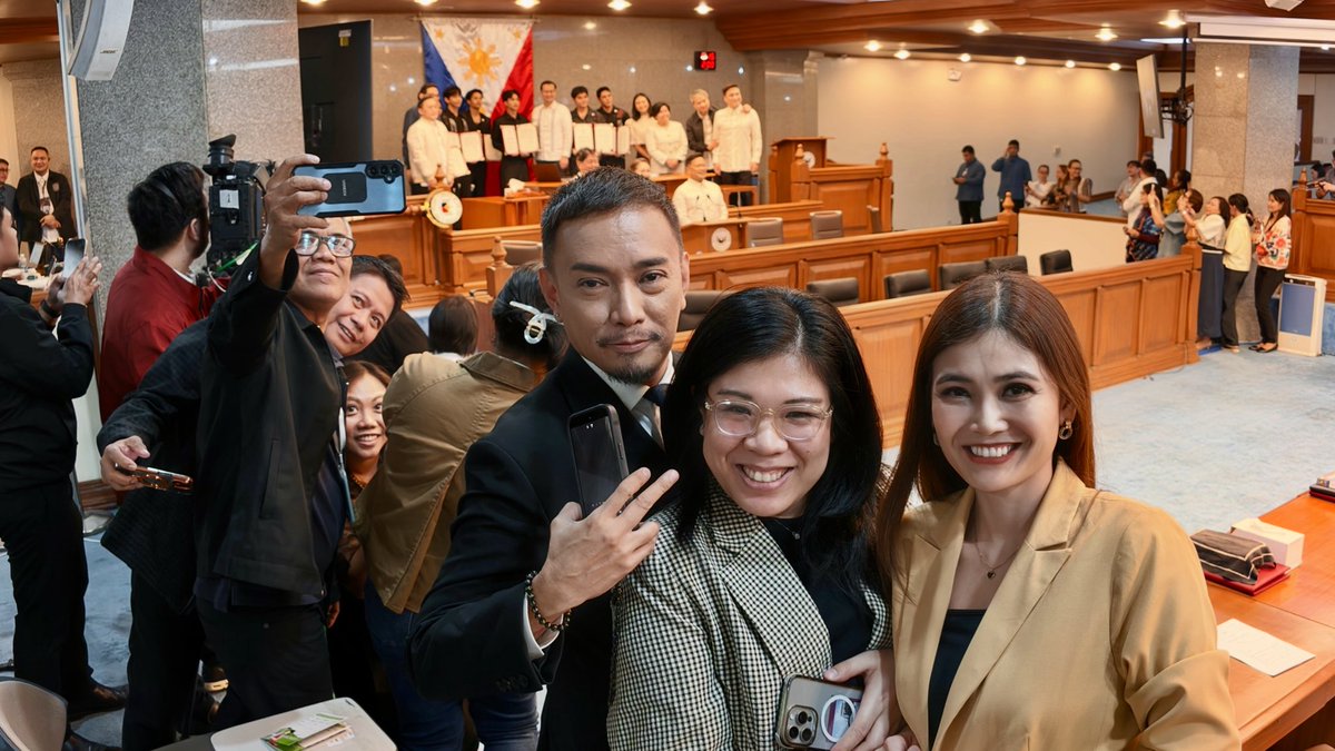 Joseph_Morong's tweet photo. @SB19Official lauded at the Senate for bringing Filipino music to the world @gmanews @24orasgma https://t.co/tRERHGKIul