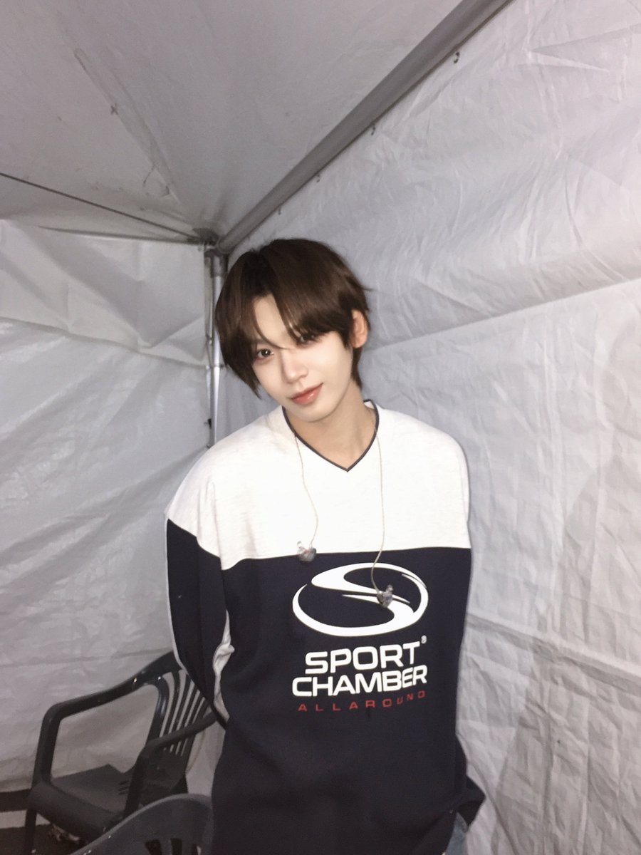 gaekku_7's tweet photo. 첫사랑 조작남 https://t.co/nCQzuuFvcS