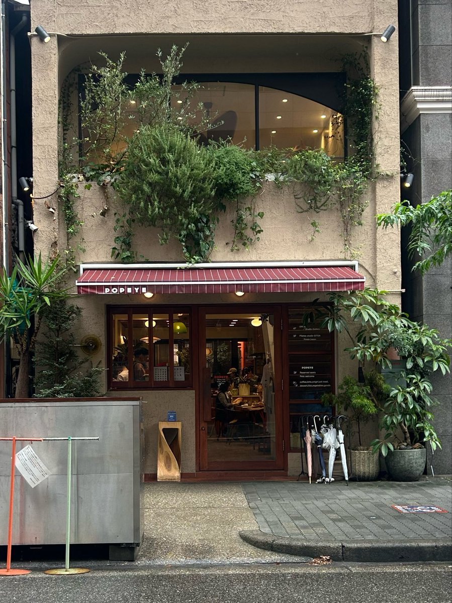 se_m_077's tweet photo. 念願の定食屋さん行けた https://t.co/AgaVZwzJum