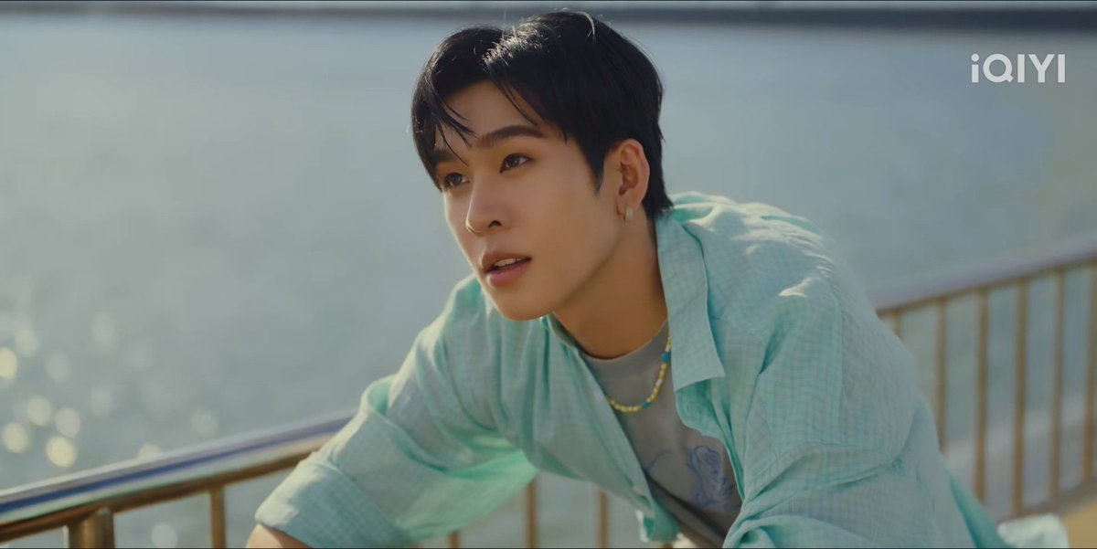 LONGchoom's tweet photo. บ้าบอ อู๋อู๋ หล่อมากลูกกกกก แม่จะหายหมดแล้วว
#auauthp https://t.co/9gfXtN8gEY