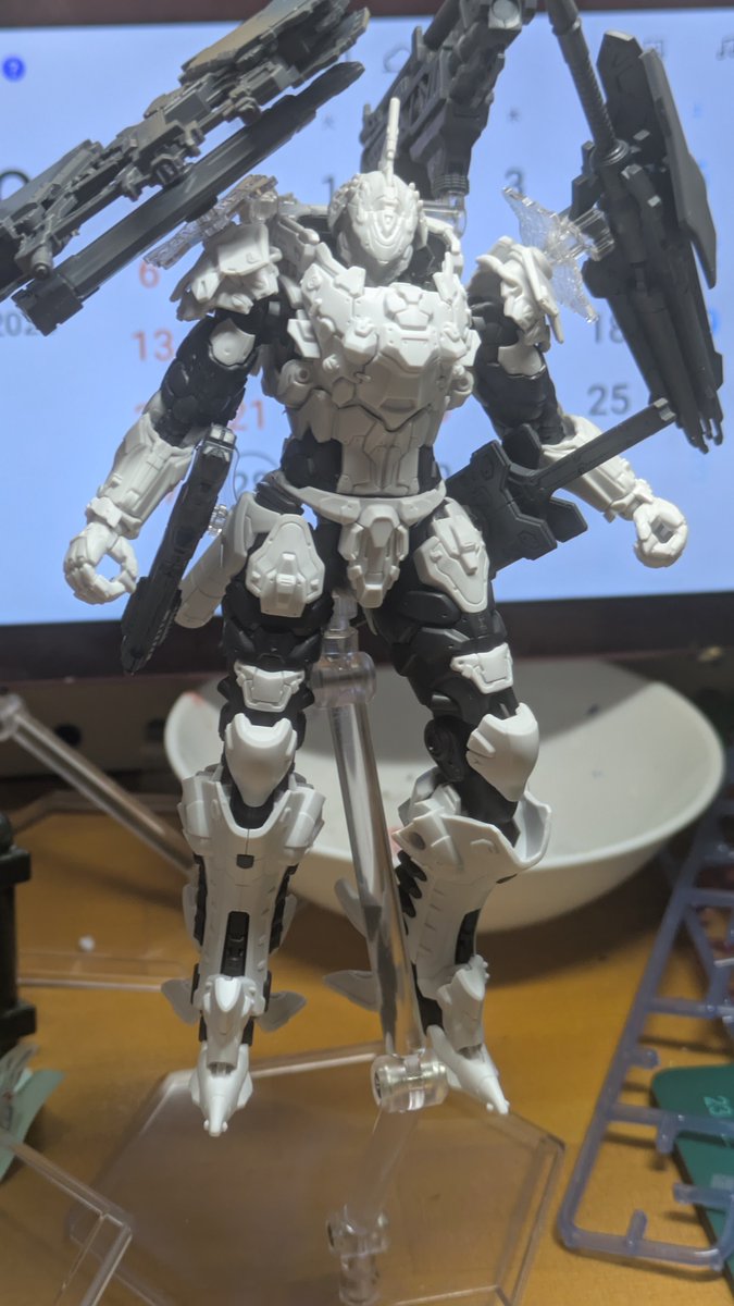 fateth0217's tweet photo. #30MLで遊ぼう
バハムート出来たー！
コッチもカッケー！
マジでオススメのキットです(｀･ω･´)ゞ https://t.co/MPHYSBz8fz