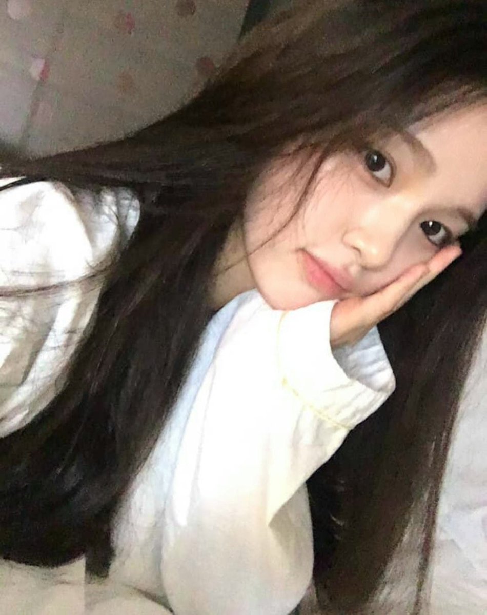 yuhapost's tweet photo. weverse update #yuha ♡ https://t.co/XX0cUbgeTs