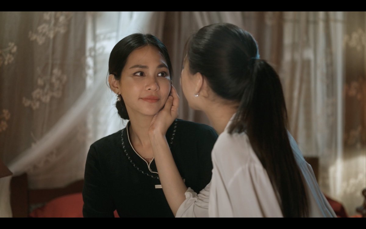 starhunter_ent's tweet photo. โดนหอมแก้มแล้ว 🤭🥰
@Puinoonwrsr @bintodes 

KHOM KHLANG EP4
#ข่มขลังตอนที่4 
#ข่มขลัง https://t.co/5Zt2UkAZbo