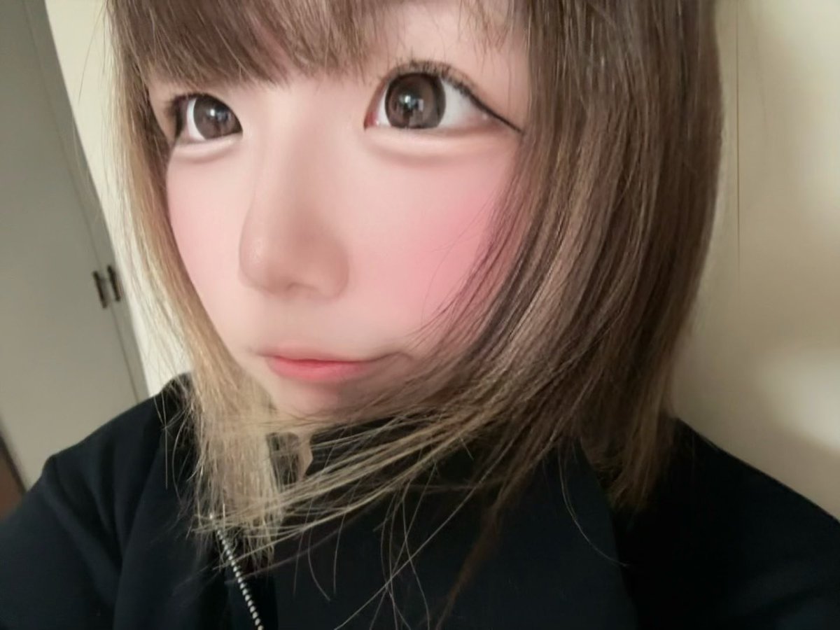 0_xz__'s tweet photo. あたしの夏はぜんぶきみだった https://t.co/Syhu0yhzPJ