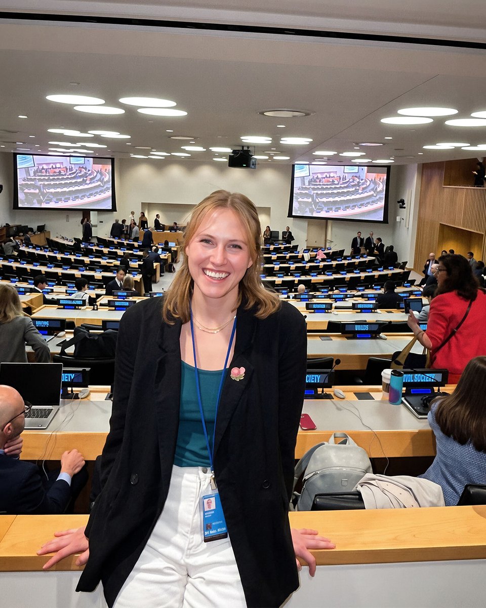 ncdalliance's tweet photo. 📢 "We cannot build resilient pandemic prevention, preparedness, and response on a fragile foundation. True pandemic prevention, preparedness and response (#PPPR) requires integrating NCDs directly into our core health security frameworks and recognizes the importance of maintaining continuity of essential health services throughout pandemics and other health emergencies." - NCDA statement for the High-Level Meeting on PPPR that took place last Friday, 25 September.
@MarijkeKremin , NCDA Policy and Advocacy Manager, was following the Member States’ discussions on the ground.
You can download the full statement NCD Alliance submitted for the HLM here:
https://t.co/na1mqeGhNC