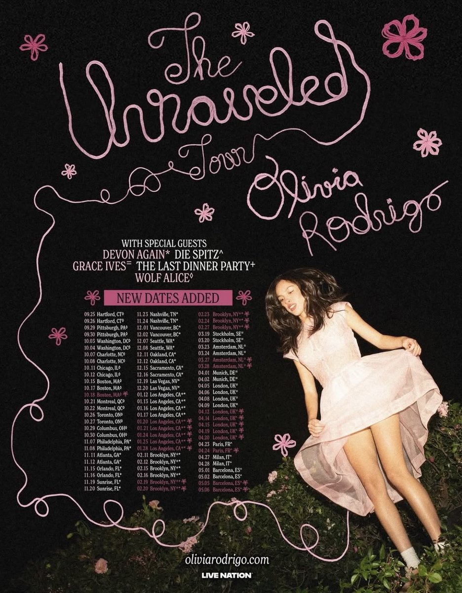breakingreverie's tweet photo. wait the way the poster is literally the tour stage omg i feel so dumb https://t.co/hLYYEZ4dXk