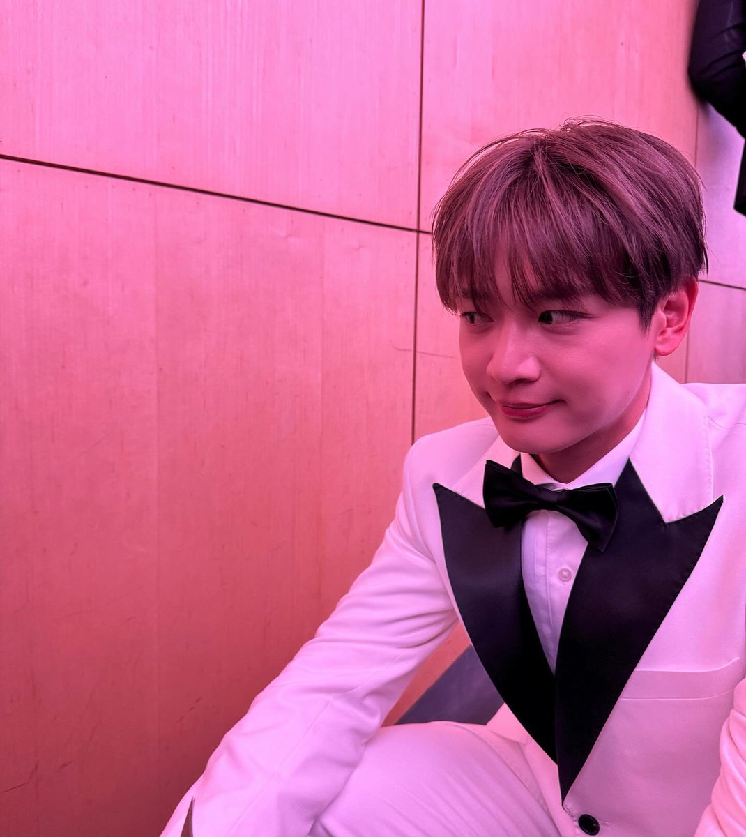 91WSSTT's tweet photo. 이거 완전 밍코볼이신데 https://t.co/AthpK2yKqj