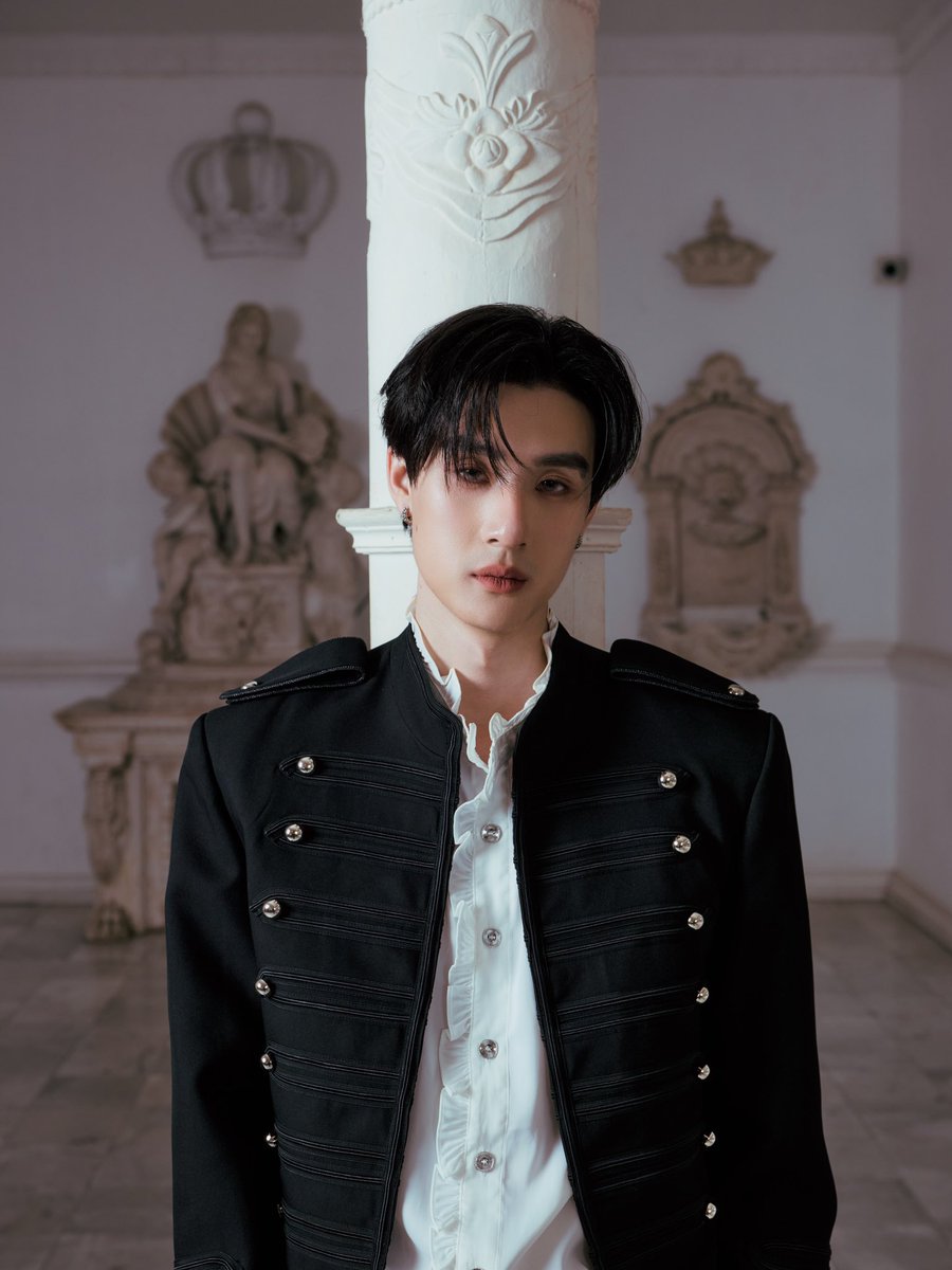 teevtp_home's tweet photo. [280926]  ig post update - tee_vtp 
 ♡‧₊˚ ◡̎ ♡̷  
@vitheepanich

🫅🏻 

TEE X FRIENDLIST

#FriendListFELIZZmv
#tee_vtp https://t.co/hN0asPwYo6