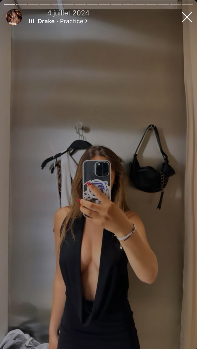 xuneo50's tweet photo. C’est ce genre de photos qu’on cherche quand on tape « 2008 » sur insta https://t.co/dgZjJBLl5p