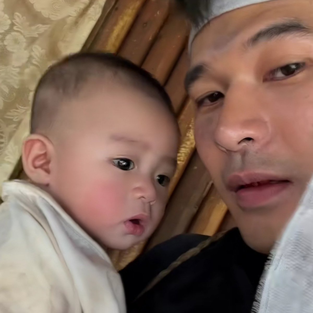 zsunlovre's tweet photo. WALA TAYONG MAGAGAWA KUNG BAGAY TALAGA SILA MAGING PAMILYA https://t.co/sSS1JA1IEc