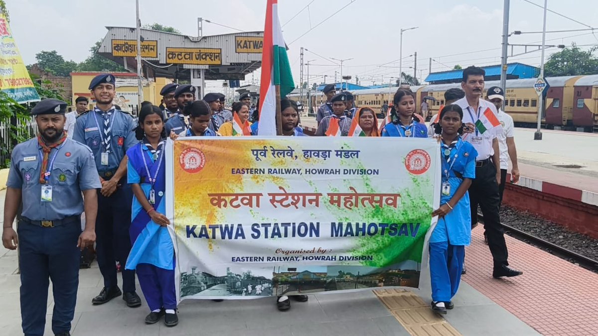 bsgnhq's tweet photo. As part of the Station Mahotsav – Birthday Celebration programme of Heritage Stations organised by Howrah Div., Sree Gouranga Scouts Indrani Guides Group, Katwa under Eastern Railway Bharat Scouts and Guides participated in the celebrations held at Katwa Junction on 28 Sep. 2026. https://t.co/4jjJA5eO2T