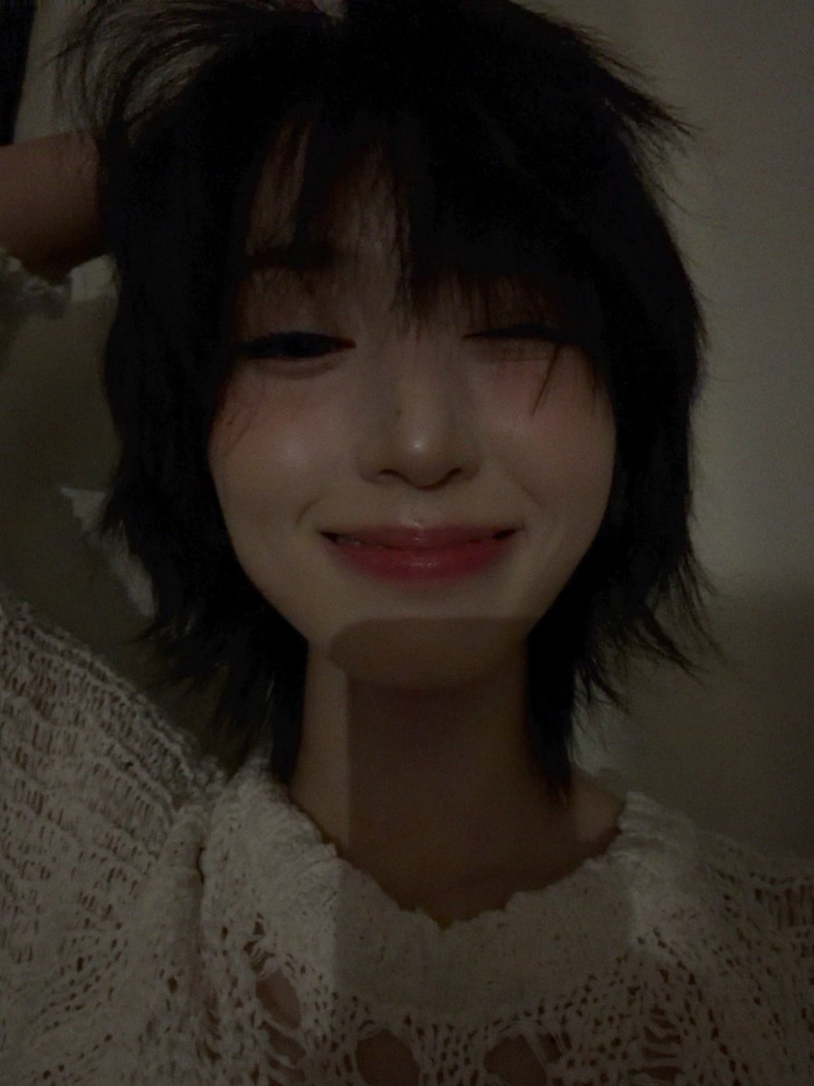 nmixxpics_'s tweet photo. 260928 🐻🫧 https://t.co/NcsH5hd160