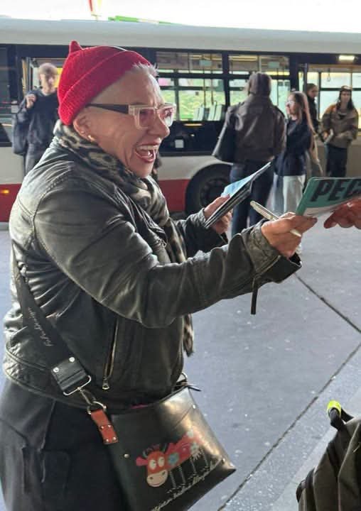 SvihelZdenek's tweet photo. Tvl, tohle kandiduje za ODS 🙈🙈🙈 https://t.co/zfOVb2oCDr