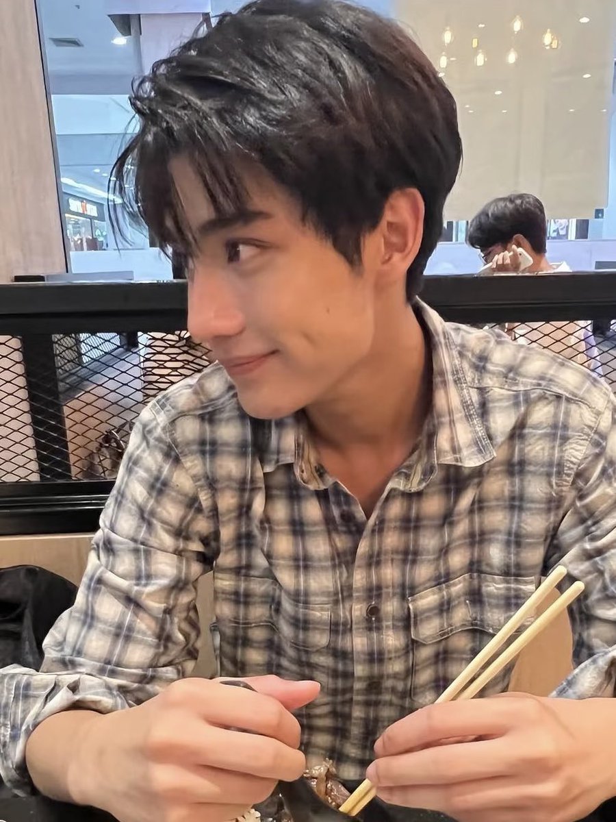 acup0fbambi's tweet photo. น่ารักจัง 😭💘😭💘😭💘 pov น้องต๋าจากคุณแม่เป็นมุมที่มีจุ้บนางฟ้าออกมาทักทายตะเหมอเลย สดใสที่สุด т · т♡ https://t.co/D9ziN36JFP