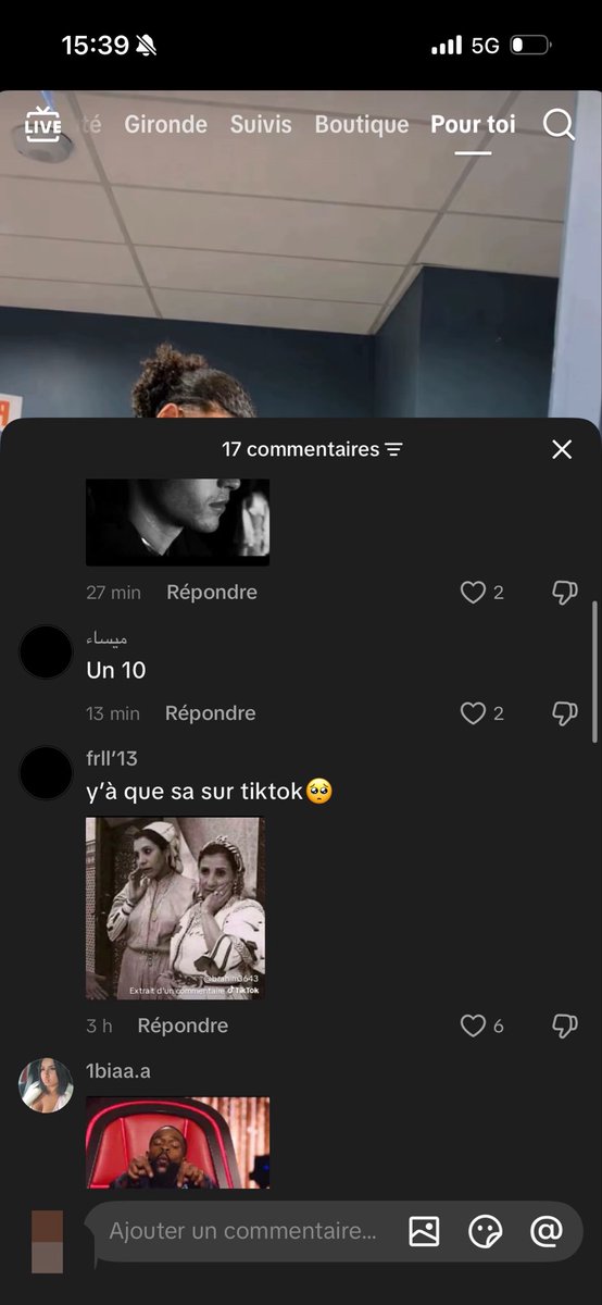 usmkl235's tweet photo. vous me dégoûtez à faire les bandeuses comme ça https://t.co/fk35H9I5SC