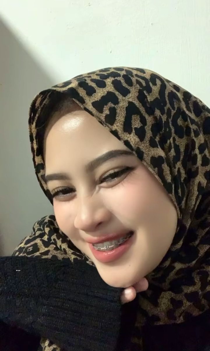 Ns_Nuruls's tweet photo. Balik balik gabut, pingin main aja. Mana kamar sebelah bawa cowo suaranya sampe kamar gua.. https://t.co/cZ8GhkpsRA