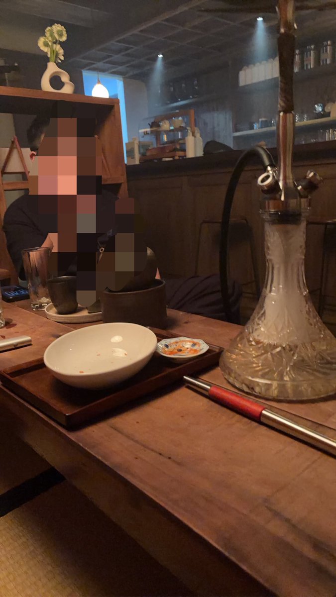 hp790226's tweet photo. 吃完羊肉爐
等等信義區抽水煙 喝酒
有夫妻 情侶要一起來聊聊天認識的嗎？

#夫妻
#情侶
#水煙 https://t.co/DYQxojpCiS