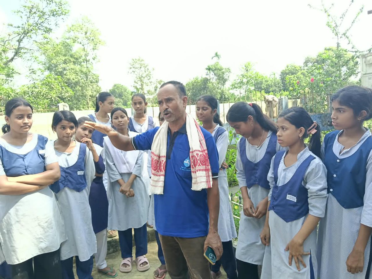 BharatCach39292's tweet photo. An exposure visit was organised for the students of Tarapur MV School, Cachar District at Bisinga PWSS. 
#JJMAssam #jaljeevanmissionassam https://t.co/AA1n4dk7w3