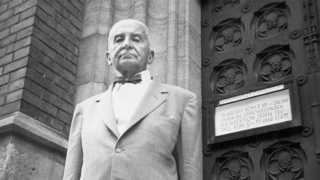 sfliberty's tweet photo. "Every socialist is a disguised dictator." — Ludwig von Mises https://t.co/48yiLXQpxe