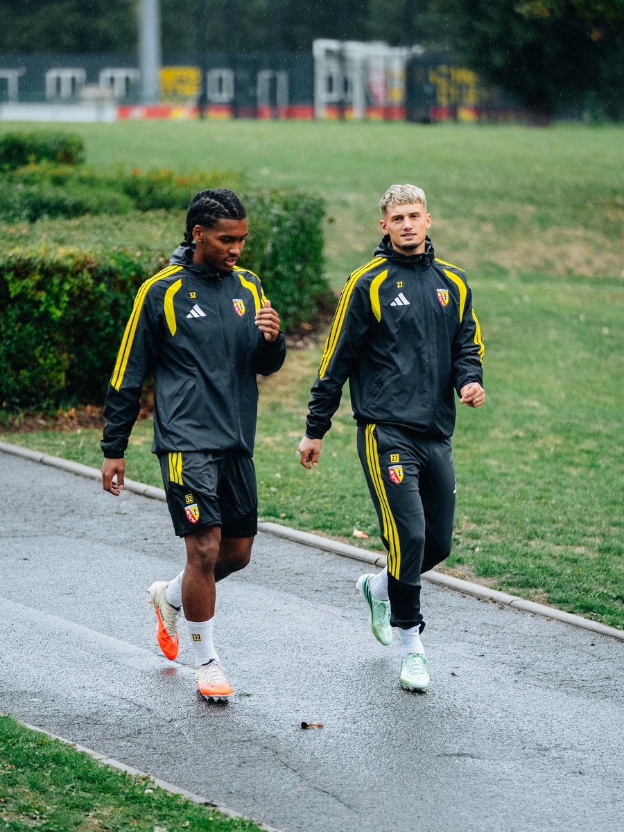 RCLens's tweet photo. 🔙

#FiersDEtreLensois https://t.co/cGgGUfy4rc