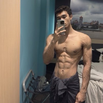 Shaun2k5's tweet photo. #NewProfilePic https://t.co/qy2RqF8OKm