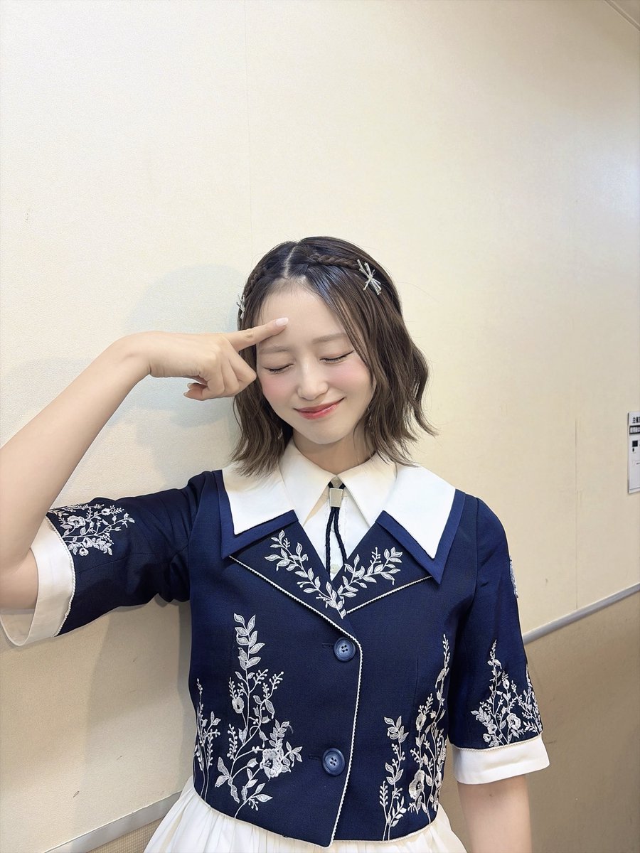 niino_fuka's tweet photo. LIVE Rain Tree vol.2
ありがとうございました❤️‍🔥❤️‍🔥❤️‍🔥

でこだししてみたよ^ ^
暑かった、たのしかった！！！！

来月もきてね🎤✨

 #RainTree #レインツリー https://t.co/wKXvkLqeLv