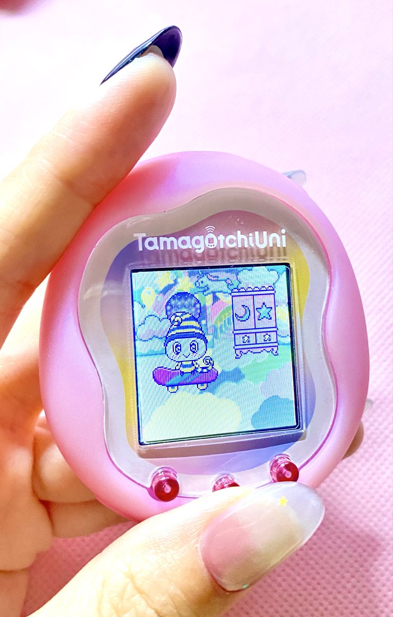 TenkaiHaruka's tweet photo. かわいいい( ᵒ̴̶̷̤-ᵒ̴̶̷̤ )♡
今日は、しまぐるっちに進化しました🥚🌀
お部屋の模様替えとお洋服着せた😆
家具かわいすぎ🎀⸌̟͂̋⸍̑⸜̑⸝͂

明日もショップ覗いて
しまぐるっちに、もっと似合う衣装見つけたら購入しよー𖤐 ̖́-

#たまごっちVlog
#たまごっちユニ
#Tamagotchiuni
#たまごっち https://t.co/zGrejiaRKR