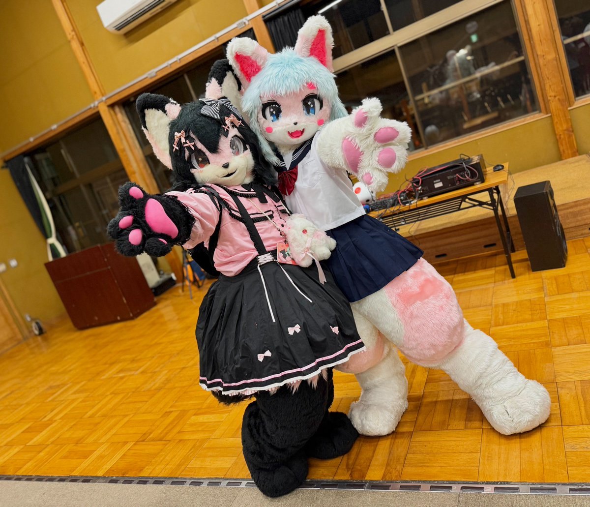 kemonight's tweet photo. 千夜子ちゃん×マジコ！ https://t.co/WVLHigA5dd