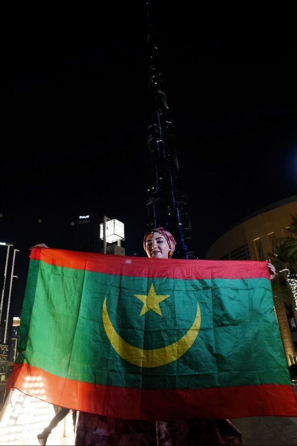 AlbaabkaS's tweet photo. ما يحتاج الوطن يكون كبير… يكفي يكون عزيز. 🇲🇷 https://t.co/QxYOiQ9uts