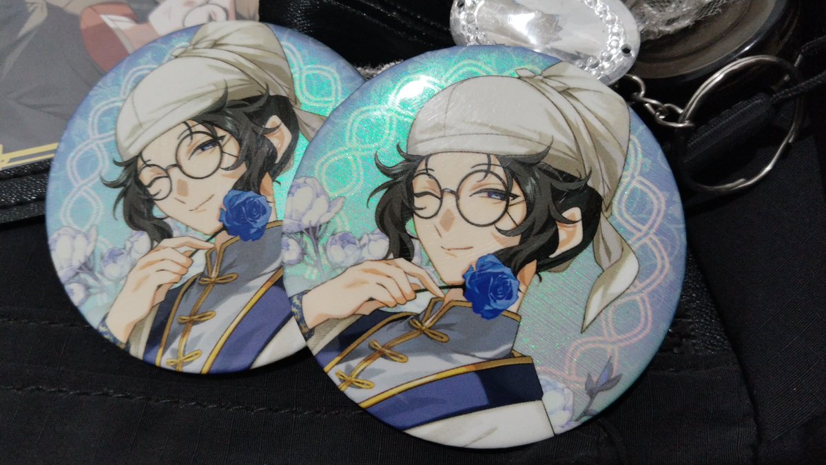 menhilang's tweet photo. Another badge samples for #CMPR7 and #CF23 https://t.co/2e1aOPYyAv