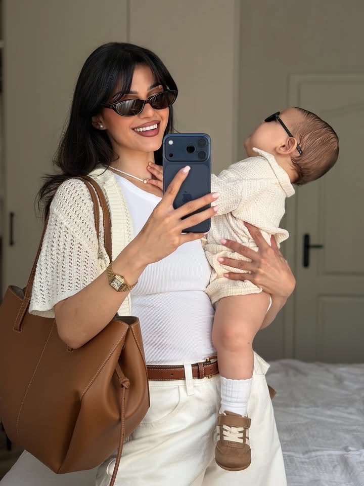 classyladylife's tweet photo. fashion mommy🧸 https://t.co/BH1g5hbbwJ