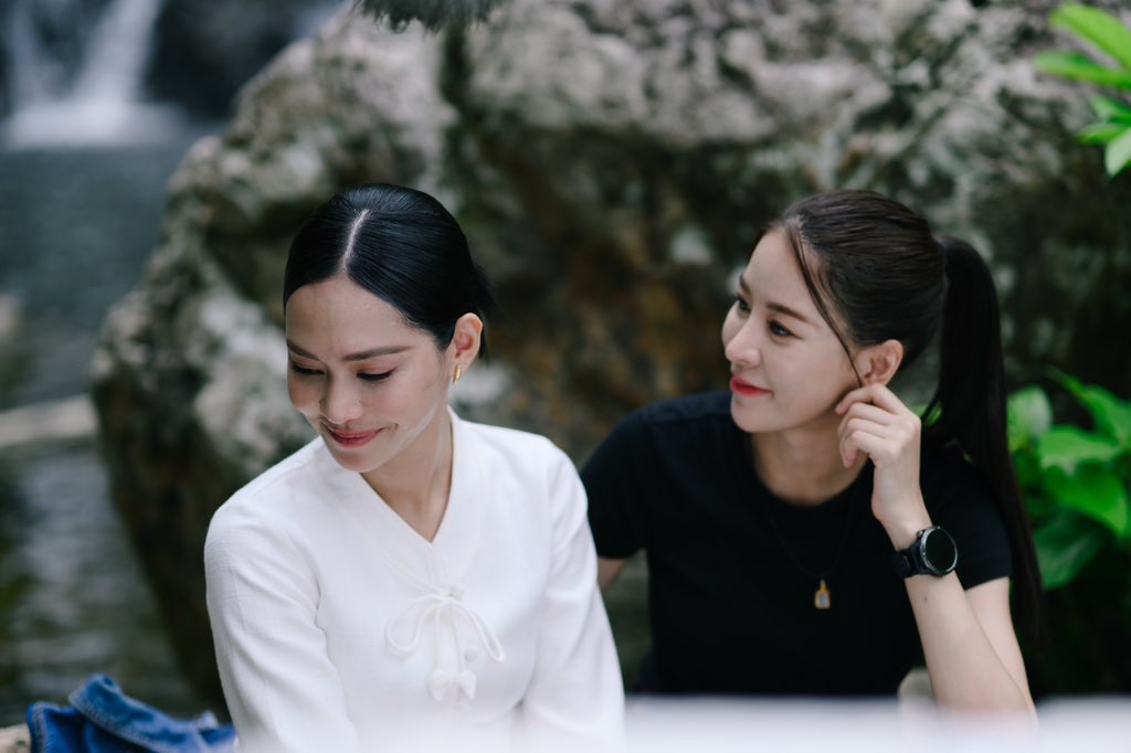 Khomkhlang_STH's tweet photo. เขินหยังท้อเคะเฒ่าาาาา

KHOM KHLANG EP4
#ข่มขลังตอนที่4 https://t.co/LIiIOvLSq0