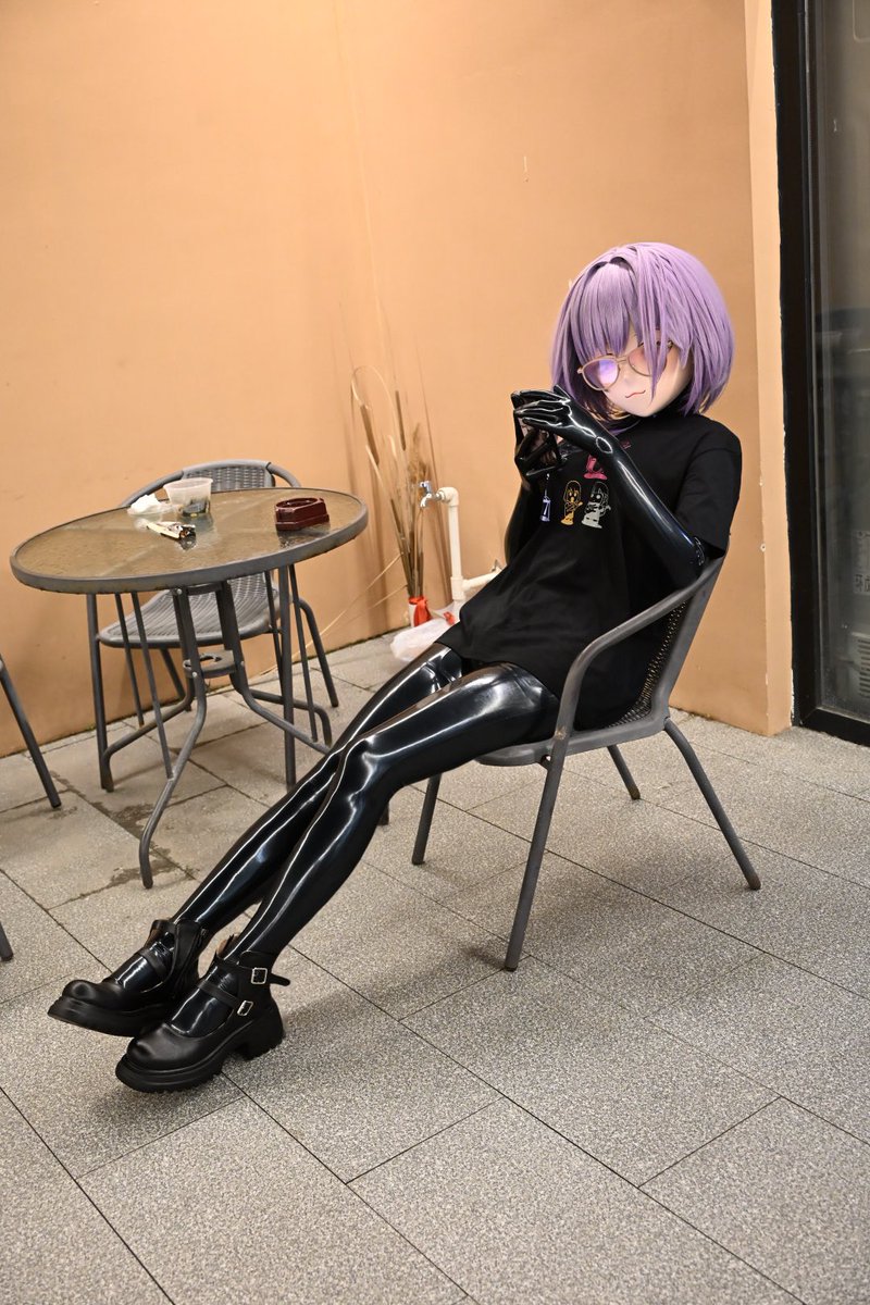 kigeraa07's tweet photo. 🗡️比你快一点
#kigurumiㅤ 
#latex https://t.co/LfxCbCEykh