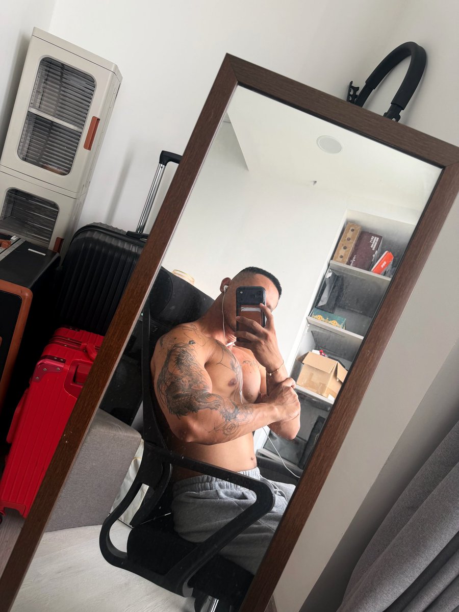 mas_alpha20's tweet photo. Tampilan kek gini keliatan bad boy banget ya? https://t.co/TzqsbMSVTt