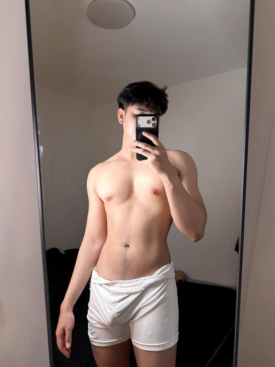 bankkwas's tweet photo. อึดอัด https://t.co/hNdMo39P1e