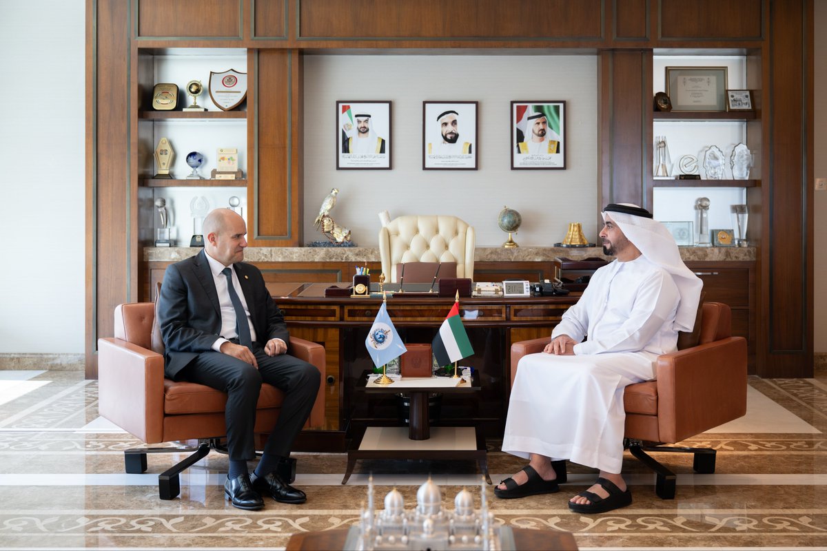 SaifBZayed's tweet photo. سررت بلقاء سعادة لوكاس فيليب، رئيس المنظمة الدولية للشرطة الجنائية «الإنتربول»، في أبوظبي، على هامش مؤتمر الأمم المتحدة الخامس عشر لمنع الجريمة والعدالة الجنائية.

وأكدنا خلال اللقاء نهج دولة الإمارات في دعم التعاون الدولي وتعزيز الشراكات الأمنية، بما يسهم في استدامة الأمن وحماية المجتمعات.

كما بحثنا سبل تعزيز التنسيق وتبادل الخبرات والمعلومات بين أجهزة إنفاذ القانون والمنظمات الشرطية والأمنية الدولية، بما يرفع كفاءة الاستجابة للجرائم العابرة للحدود، ويسهم في بناء منظومة دولية أكثر تكاملاً وفاعلية في مكافحة الجريمة وتعزيز العدالة.
