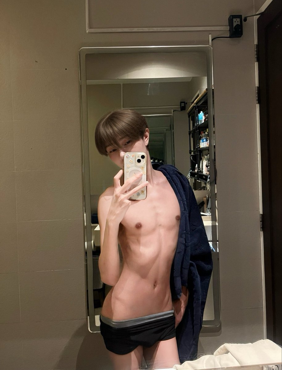 fishonottaro's tweet photo. ซอยเค้าน้ำไม่ท่วม อ้วนมาซอยเค้าไหม https://t.co/6HYZEMsQNz