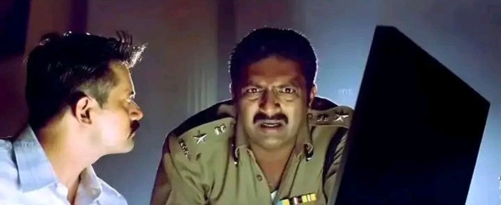 Its__Anu's tweet photo. மதுராந்தகத்துல கூட்டமே வரல, மக்கள் திருந்திட்டாங்கனு சொன்னதும்,

 மதுரையில இவ்வளோ கூட்டமா இருக்கு ,

கடைசிவர இவனுங்க திறந்தவே மாட்டாங்கனு சொல்றதும் ஒரே ஆளா .....? https://t.co/bgDRCO5bMy