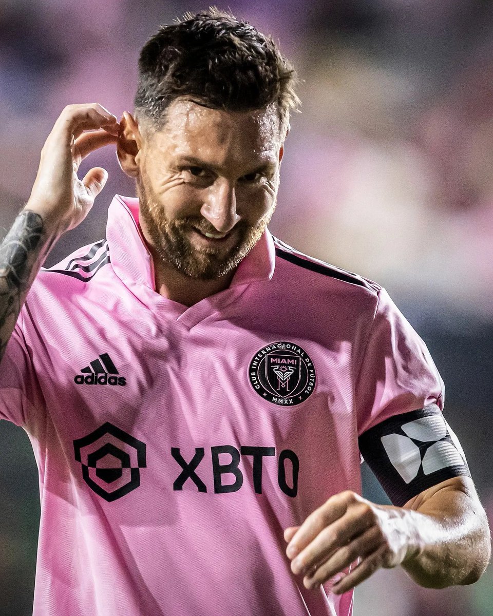 TheBallZoneX's tweet photo. 🚨 Lionel Messi's team has reportedly paid multiple media outlets not to report his 1 win in 10 MLS games coz it could hurt his Ballon Dor chances https://t.co/tB8faTX9dI