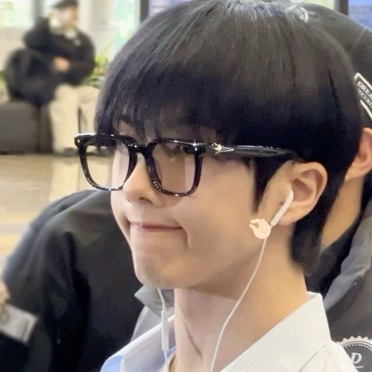 omegaparkjisung's tweet photo. jisung so edible https://t.co/QCGJOwDu0p